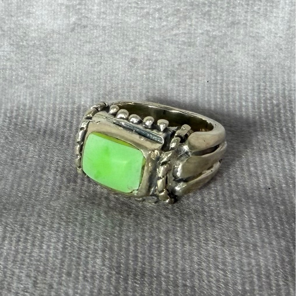 Vtg Mexico 925 Sterling Silver Lime Green Turquoise Gaspeite Ring Sz 7.5‎ 17.8g